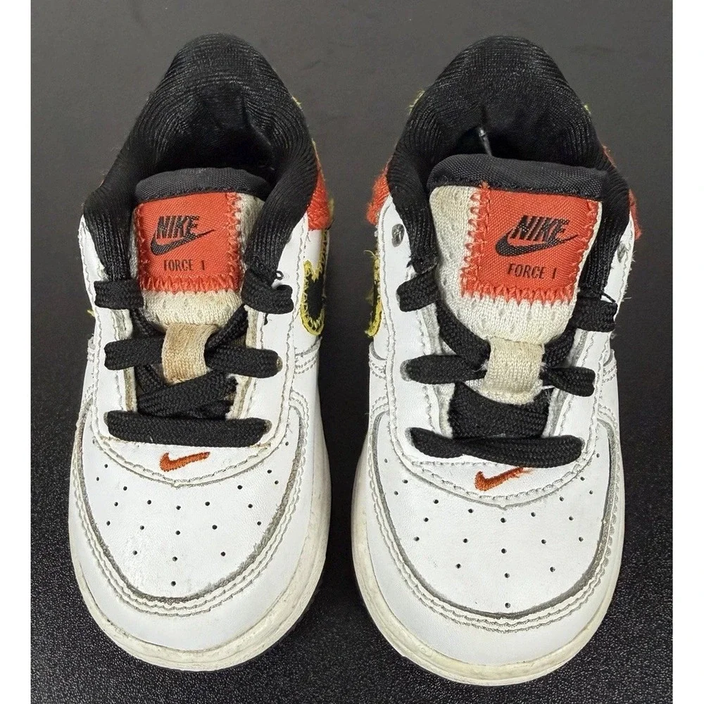 Nike product pre